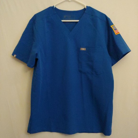 COPY - Figs Technical Collection Mens V-Neck 2 pocket Scrub Top FM1500 M US Flag - Picture 5 of 9